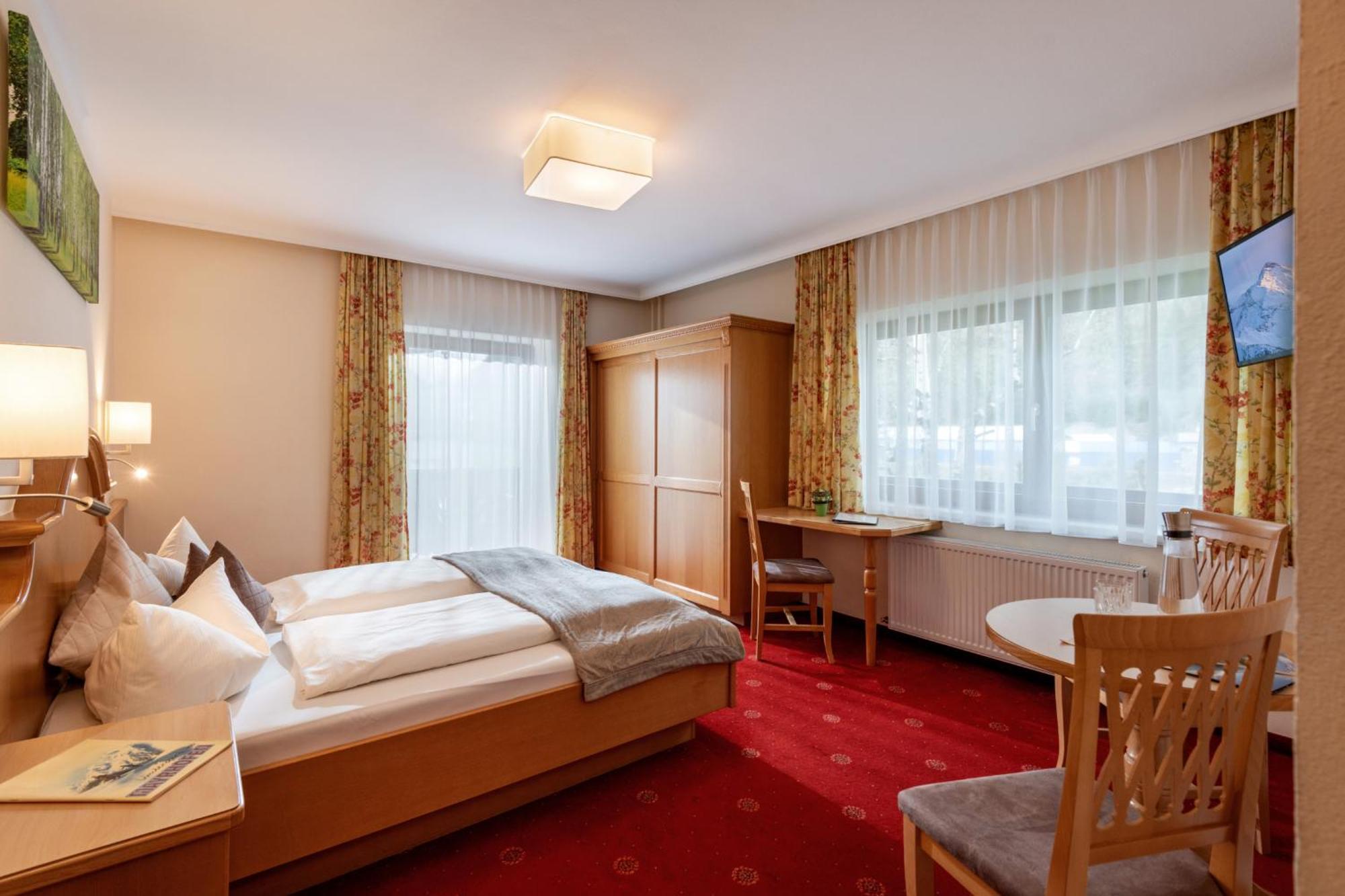 Hotel Garni Birkenhof Mayrhofen Εξωτερικό φωτογραφία