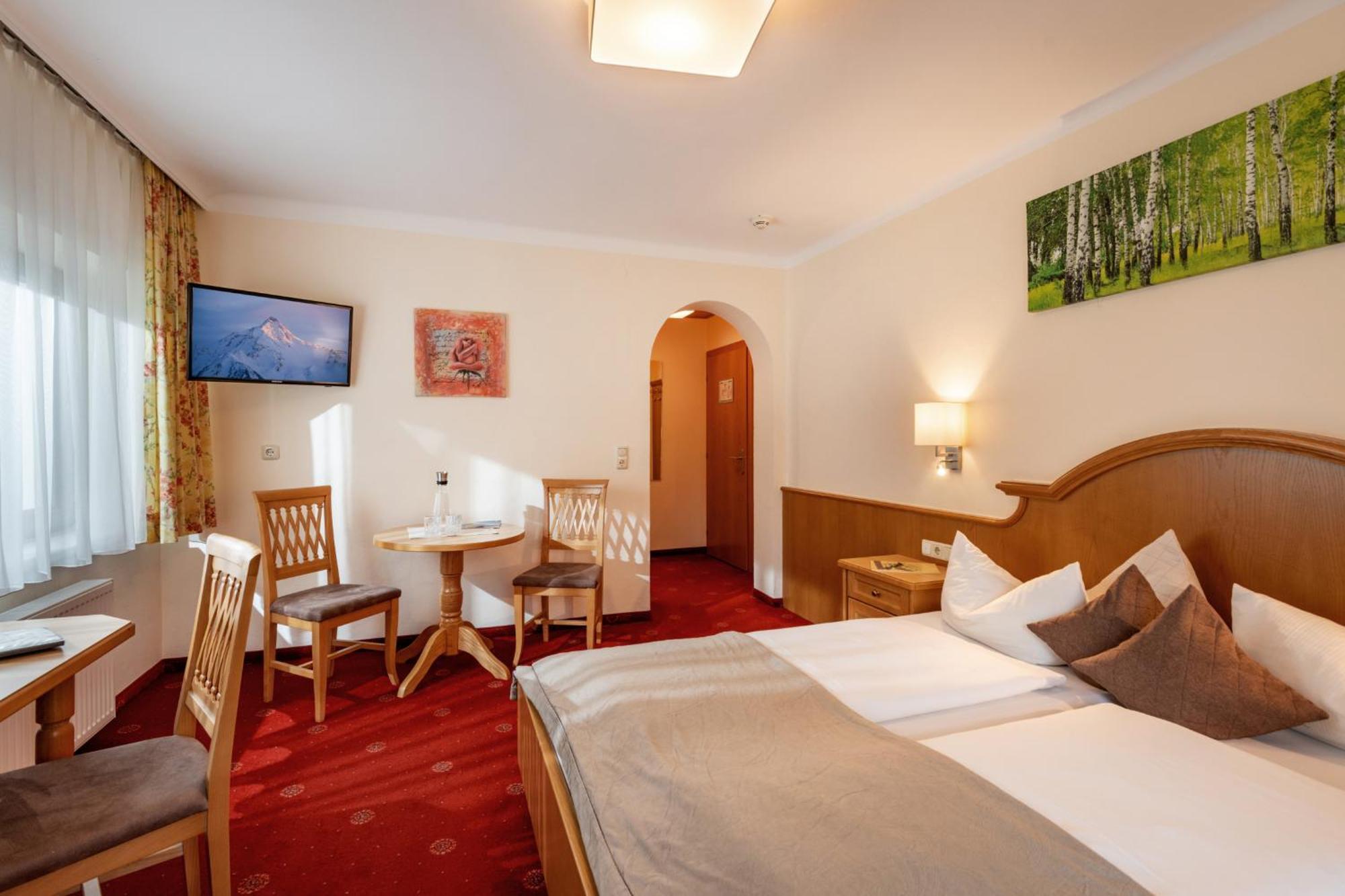 Hotel Garni Birkenhof Mayrhofen Εξωτερικό φωτογραφία