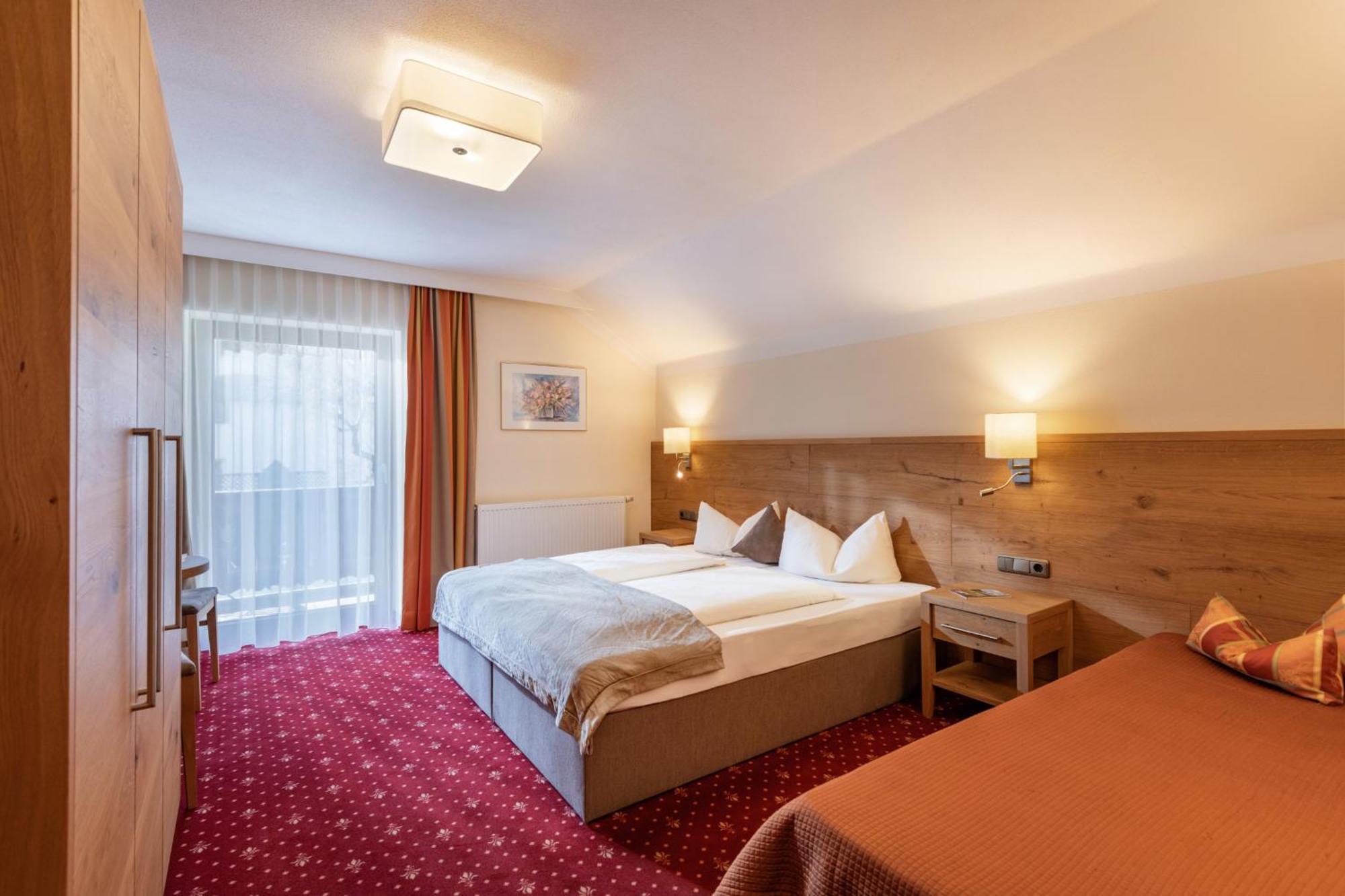 Hotel Garni Birkenhof Mayrhofen Εξωτερικό φωτογραφία